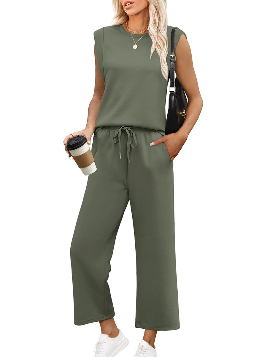 Women's Sleeveless Top & Cropped Pants Two-Piece Set