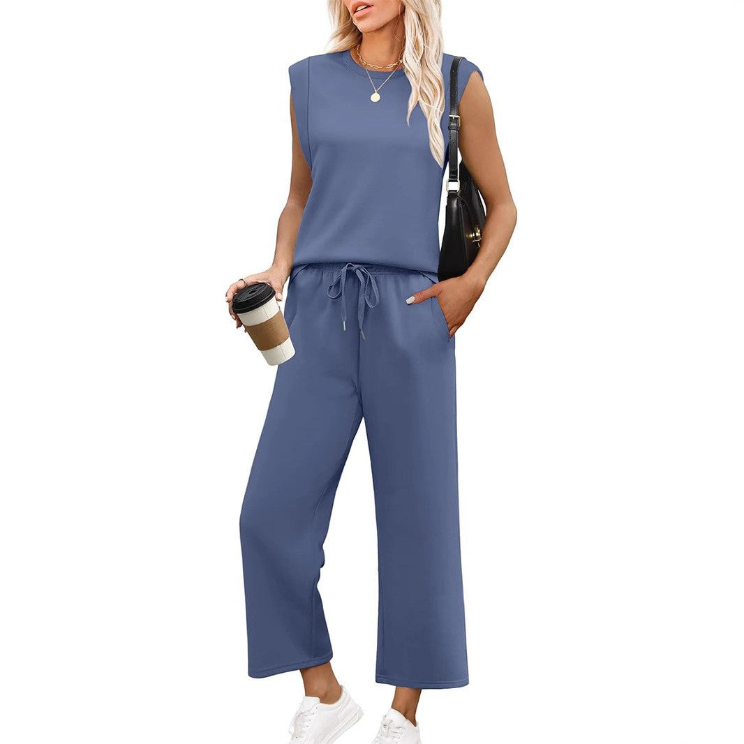 Women's Sleeveless Top & Cropped Pants Two-Piece Set