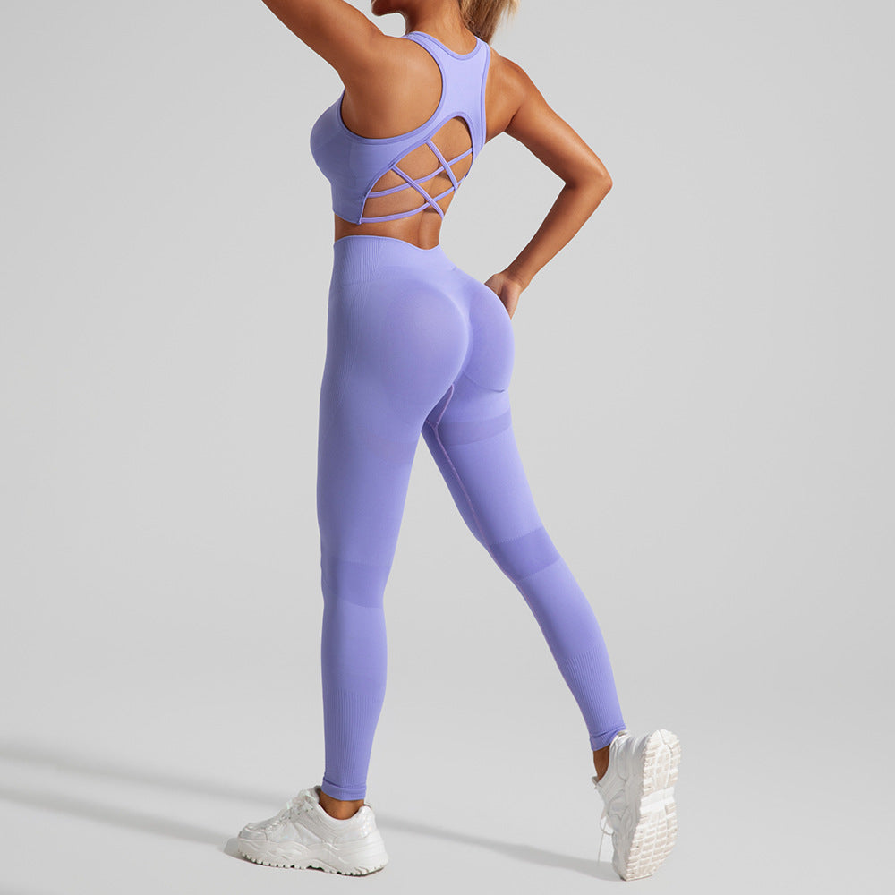 Seamless Yoga Set – Sports Bra & High-Waist Leggings